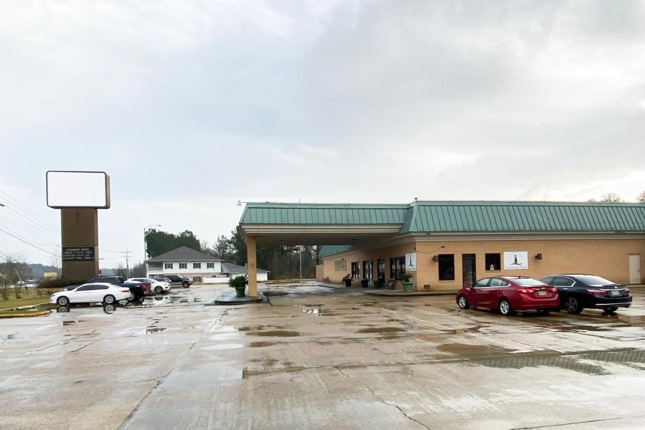 Landmark Hotel Leesville Exterior photo